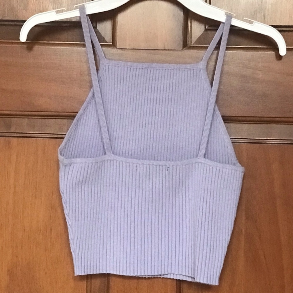 High-Neck Ribbed Crop top - Picture 3 of 3